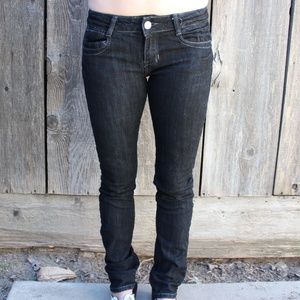 Black NV Straight Leg Juniors Jeans Size 5